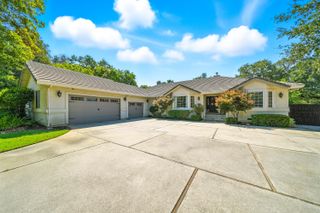 3401 Toro Way, Redding, CA 96002