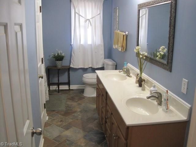 110 Billy Avenue, Archdale, NC 27263