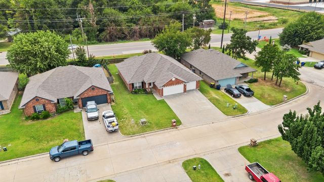 14374 Timberdale Drive, Choctaw, OK 73020