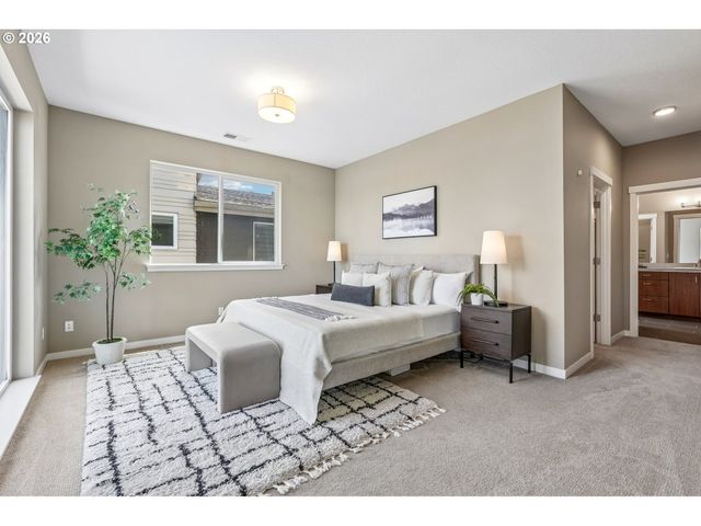 1336 Ne HOLLAND St, Portland, OR 97211