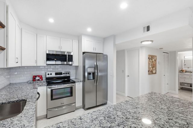 1516 S Lakeside Drive 408, Lake Worth Beach, FL 33460