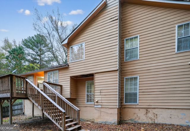 225 Fox Lane Drive, South Fulton, GA 30349