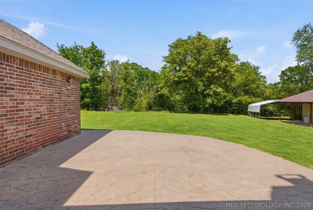 26997 E 161st Street S, Coweta, OK 74429