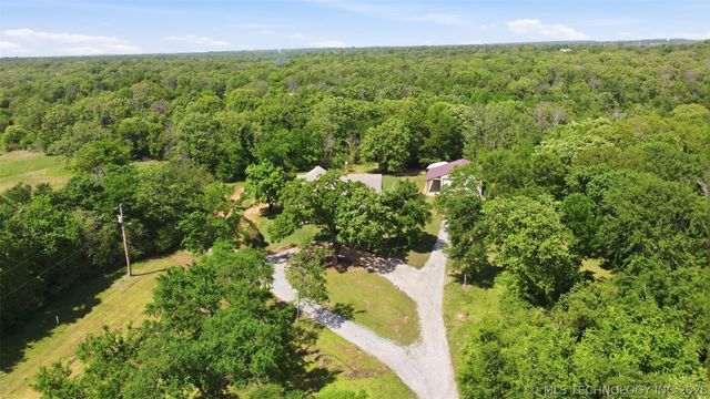 26997 E 161st Street S, Coweta, OK 74429