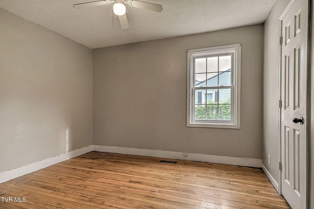 170 Wilhelm Avenue, Weber City, VA 24290