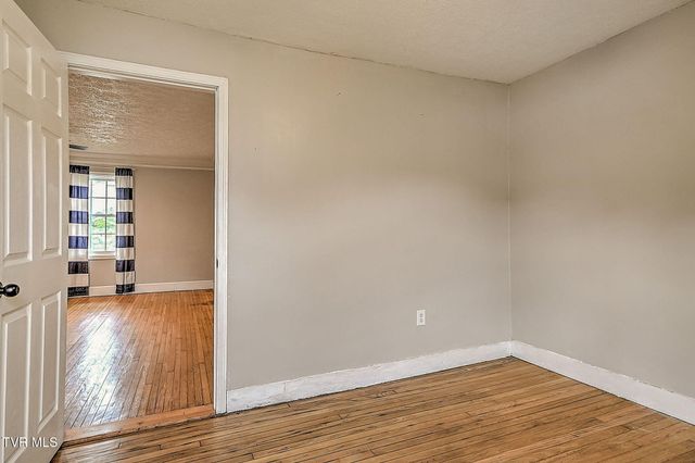 170 Wilhelm Avenue, Weber City, VA 24290