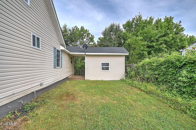 170 Wilhelm Avenue, Weber City, VA 24290