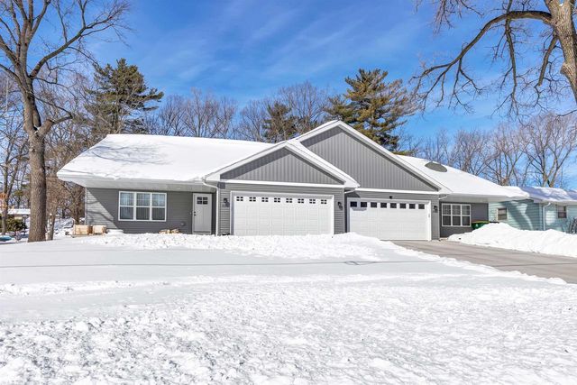 2323 DECKNER AVENUE, Green Bay, WI 54302