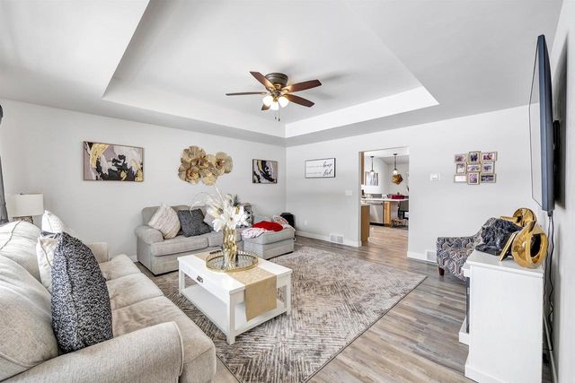 2323 DECKNER AVENUE, Green Bay, WI 54302