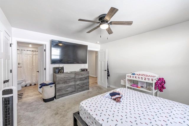 2323 DECKNER AVENUE, Green Bay, WI 54302