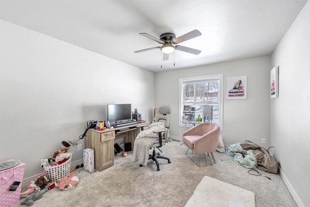 2323 DECKNER AVENUE, Green Bay, WI 54302