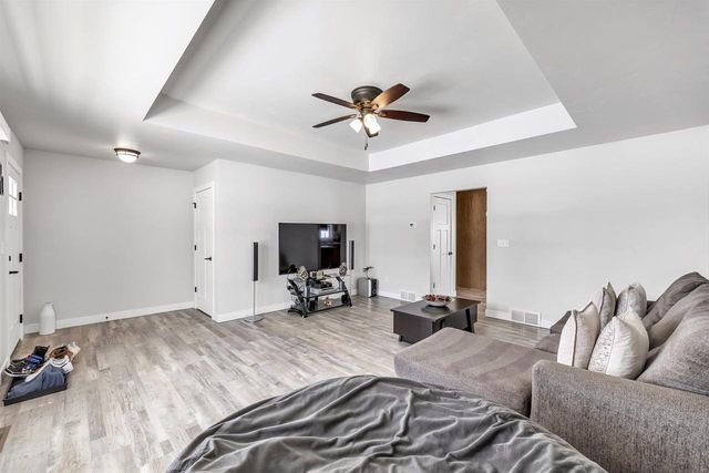 2323 DECKNER AVENUE, Green Bay, WI 54302