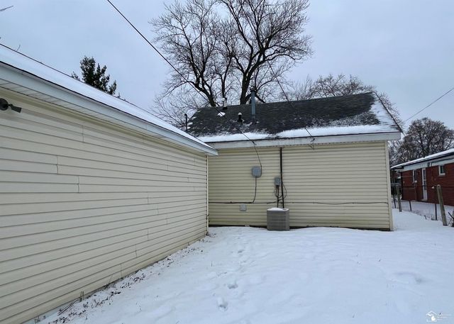 4630 Gertrude Street, Dearborn Heights, MI 48125