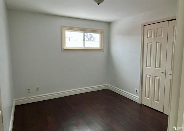 4630 Gertrude Street, Dearborn Heights, MI 48125