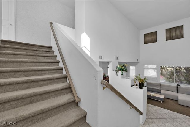 5790 Native Dancer Court, Las Vegas, NV 89113