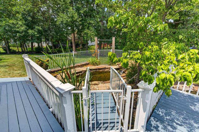 7100 Rossman Court, Canal Winchester, OH 43110