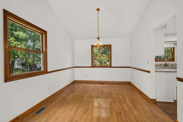 7100 Rossman Court, Canal Winchester, OH 43110