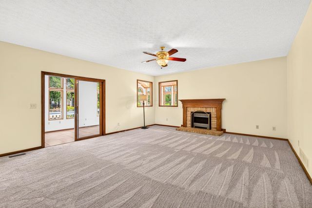 7100 Rossman Court, Canal Winchester, OH 43110