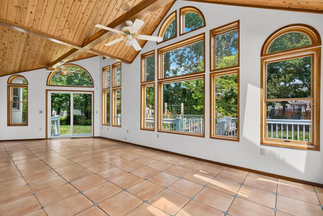 7100 Rossman Court, Canal Winchester, OH 43110