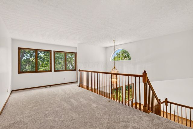 7100 Rossman Court, Canal Winchester, OH 43110