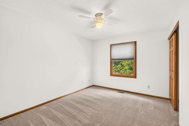 7100 Rossman Court, Canal Winchester, OH 43110