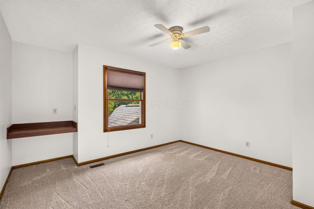 7100 Rossman Court, Canal Winchester, OH 43110