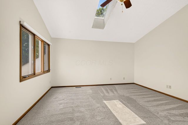 7100 Rossman Court, Canal Winchester, OH 43110