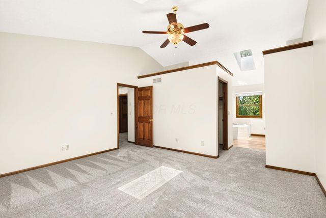 7100 Rossman Court, Canal Winchester, OH 43110