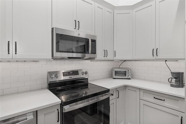 7997 NW 90TH AVENUE, Ocala, FL 34482