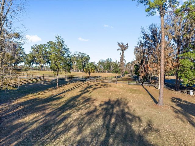 7997 NW 90TH AVENUE, Ocala, FL 34482