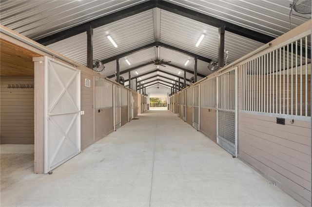 7997 NW 90TH AVENUE, Ocala, FL 34482