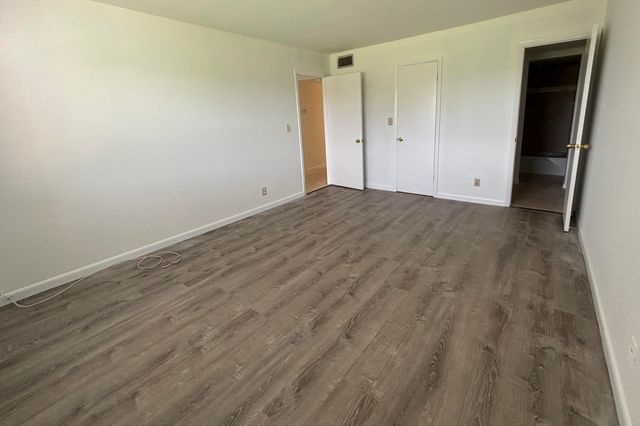 9355 SW 8th Street 216, Boca Raton, FL 33428