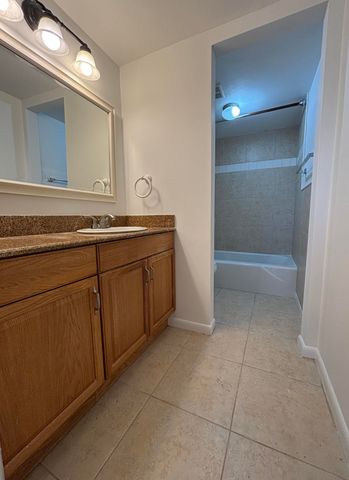 9355 SW 8th Street 216, Boca Raton, FL 33428