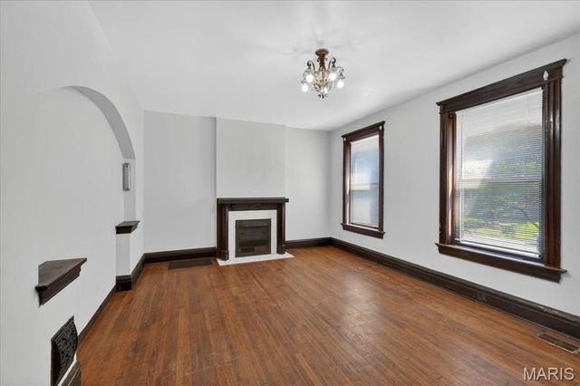 3443 Utah Street, St Louis, MO 63118