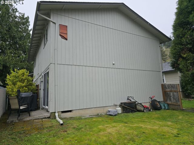 922 Nw GREELEY St, Camas, WA 98607
