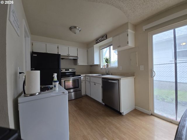 922 Nw GREELEY St, Camas, WA 98607