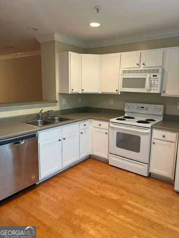 660 Barnett Shoals Road 128, Athens, GA 30605