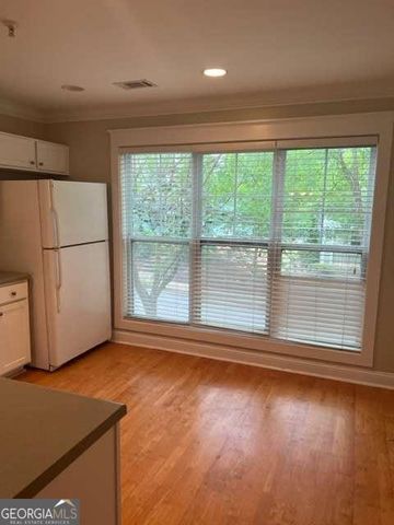 660 Barnett Shoals Road 128, Athens, GA 30605