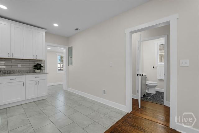 1224 E Waldburg Street, Savannah, GA 31404