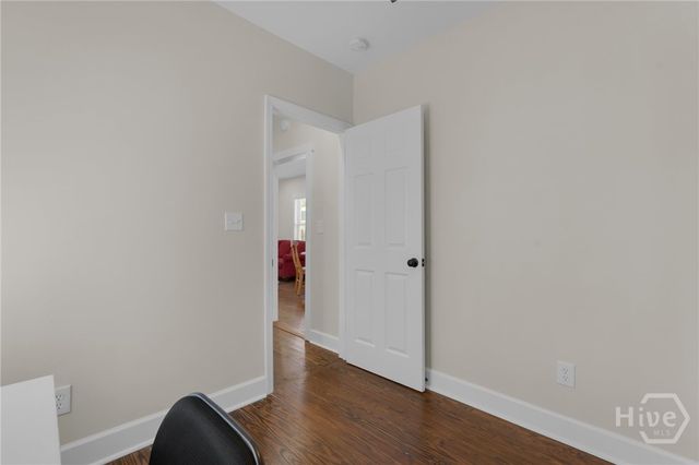 1224 E Waldburg Street, Savannah, GA 31404