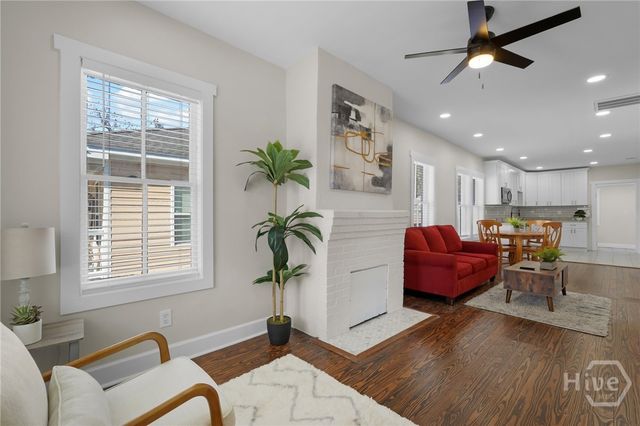 1224 E Waldburg Street, Savannah, GA 31404