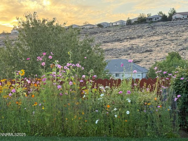 1792 Braidwood Drive, Sparks, NV 89436