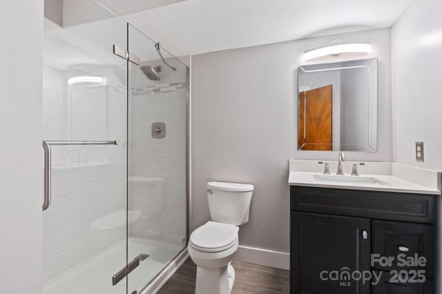 28 Timber Lane, Asheville, NC 28806