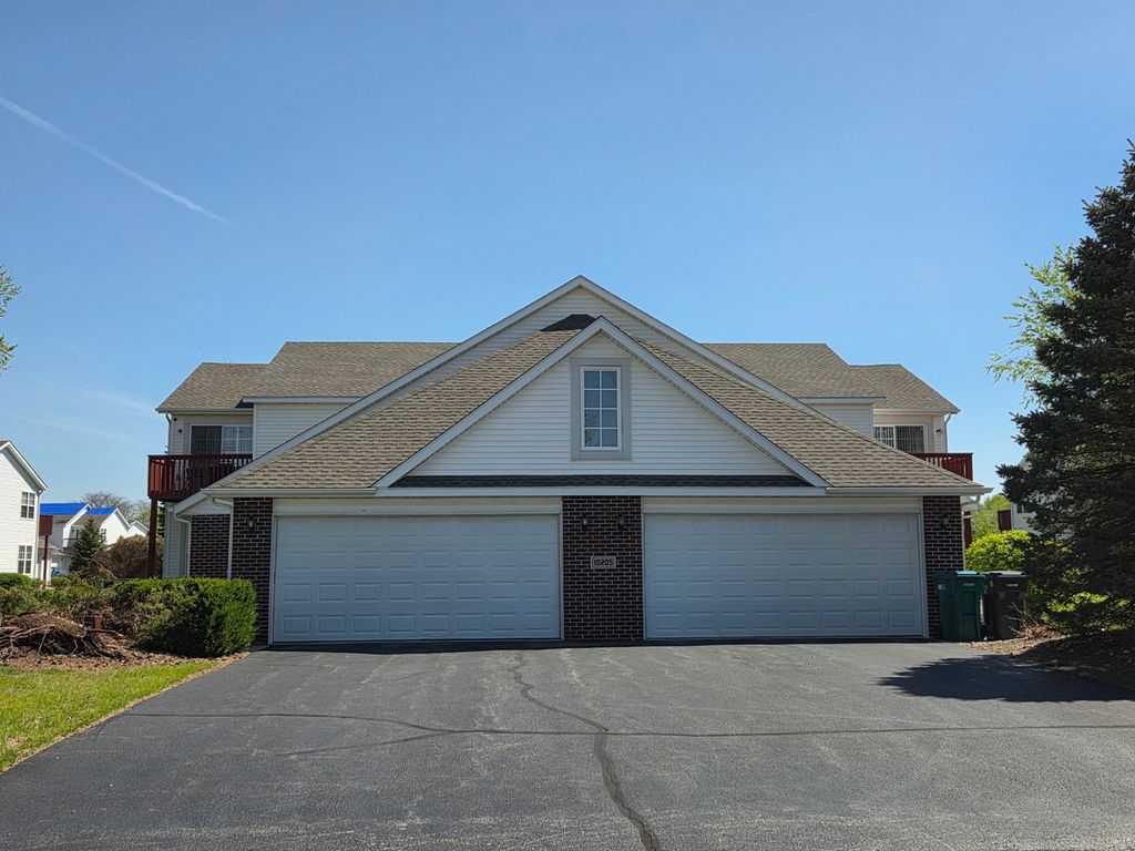 10205 MONARCH Road, Roscoe, IL 61073
