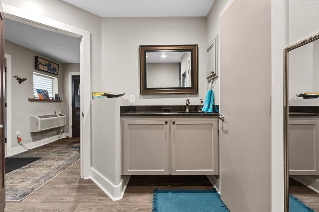 528 Indian Hill Boulevard, Livingston, TX 77351