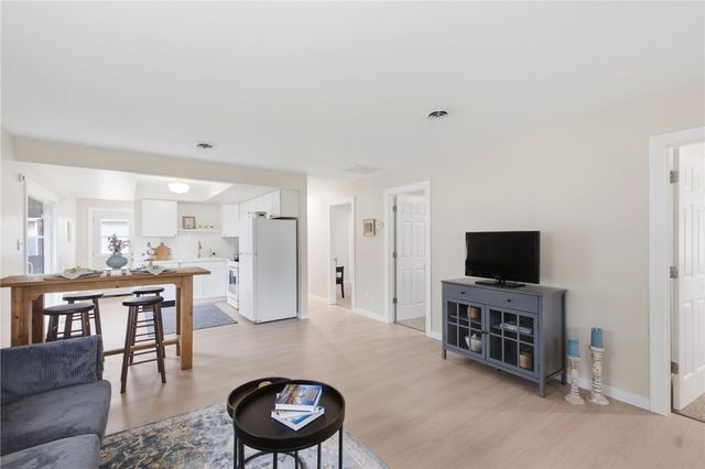 1067 Harvard Avenue, Fairborn, OH 45324