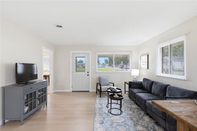 1067 Harvard Avenue, Fairborn, OH 45324