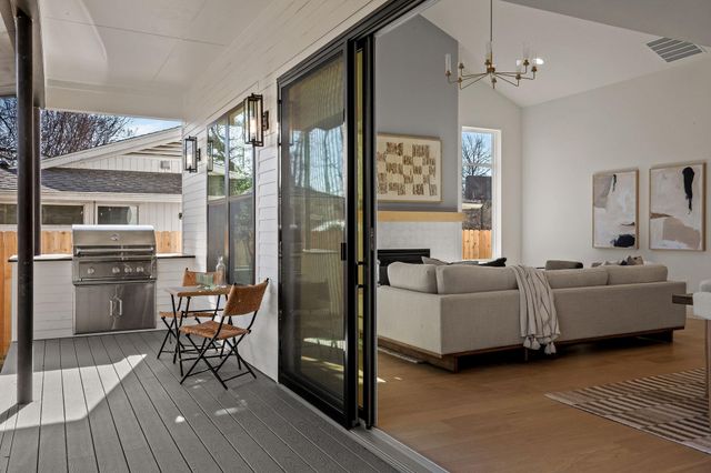 3104 Pinecrest DR, Austin, TX 78757