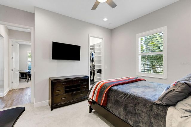 7909 MAINSAIL LANE, Sarasota, FL 34240