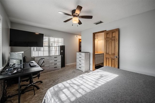 5905 WHISPERING PINES ROAD, Lakeland, FL 33811